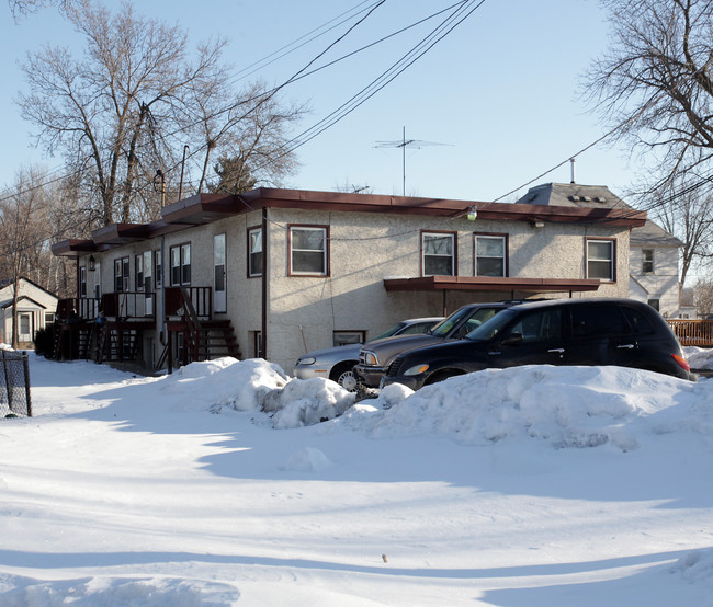 24 Elm St in Farmington, MN - Building Photo - Building Photo