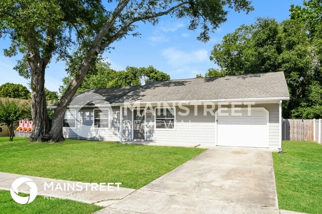 355 Summerset Dr in Apopka, FL - Building Photo - Building Photo