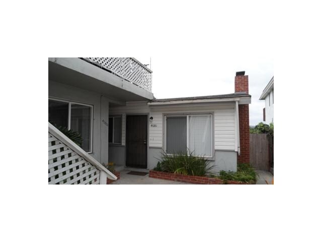4678-4680 W Point Loma Blvd in San Diego, CA - Building Photo - Building Photo