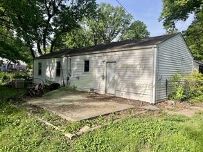 5625 Harvard Ave in Raytown, MO - Building Photo - Building Photo