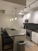 88 V St SW, Unit 513 in Washington, DC - Foto de edificio - Building Photo