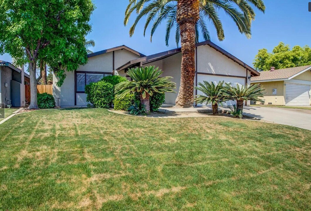 3809 Casey Ct in Bakersfield, CA - Building Photo