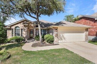 10903 Wilson Oaks Dr, Unit 3 in San Antonio, TX - Foto de edificio - Building Photo