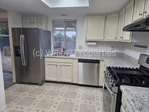 2803 Tyee Ct in Steilacoom, WA - Building Photo - Building Photo