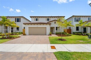 11932 SW 241 Ter in Princeton, FL - Building Photo
