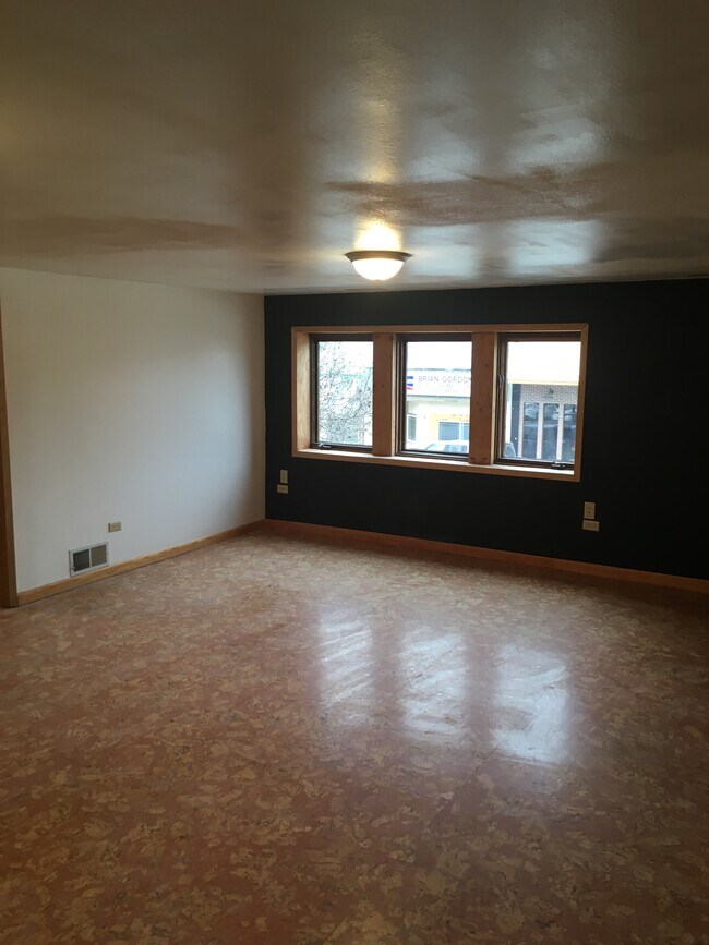 408 Grant St in Van Meter, IA - Building Photo - Building Photo