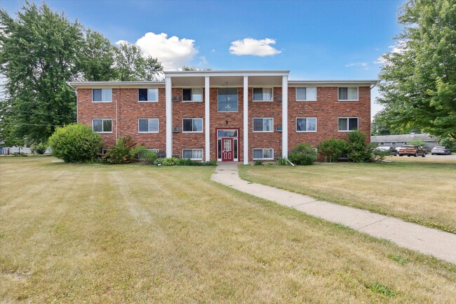 Virginia Manor Apartments in Coldwater, MI - Foto de edificio - Building Photo