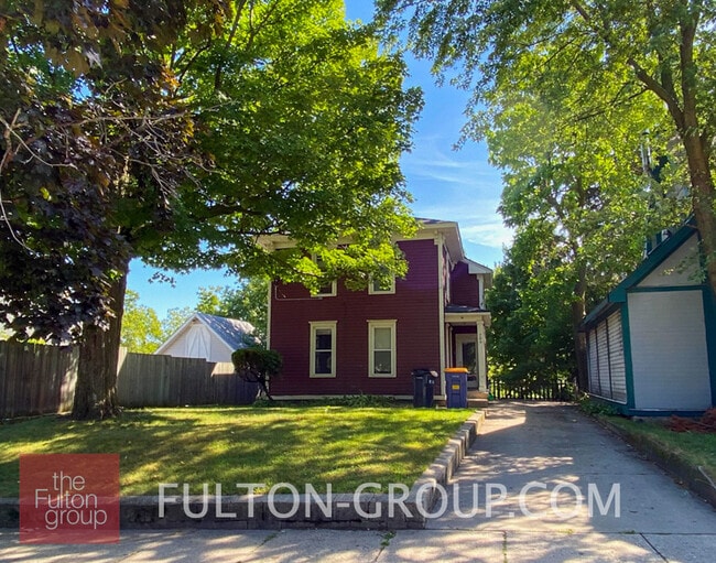 property at 704 Coit Ave NE