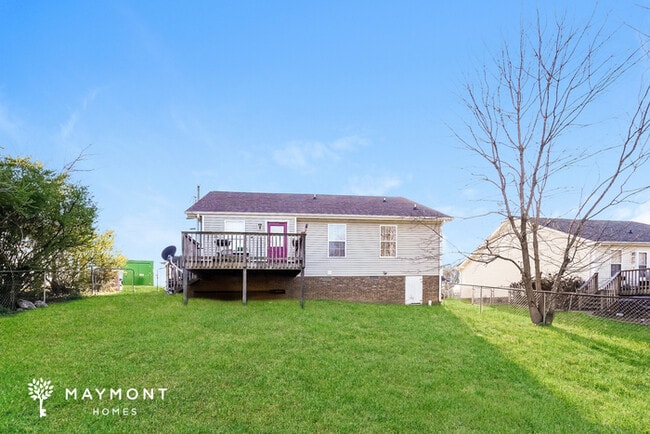 129 Monarch Ln in Clarksville, TN - Building Photo - Building Photo