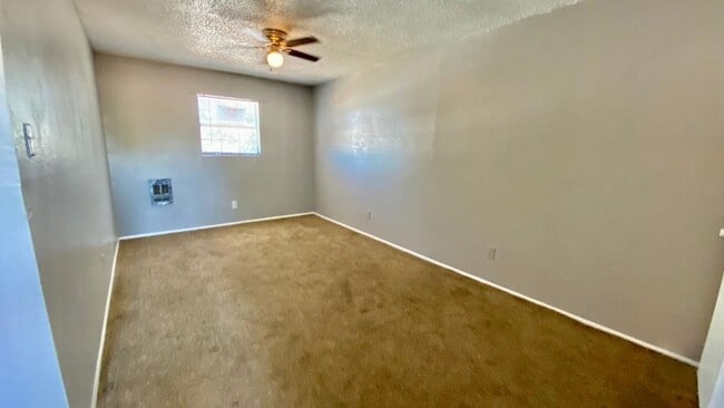 909 W 21st St in Odessa, TX - Building Photo - Building Photo