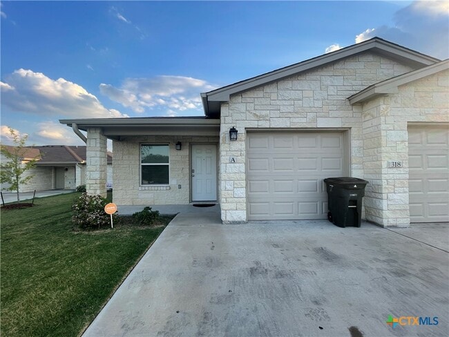 property at 318 Lowes Blvd