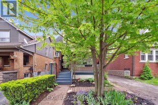 289 Houghton Ave S in Hamilton, ON - Building Photo