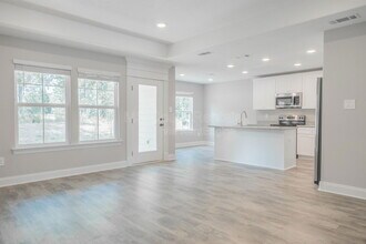 126 Pointe Breeze Wy in Biloxi, MS - Building Photo - Building Photo