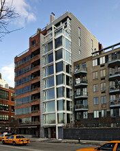 423 West St in New York, NY - Building Photo - Building Photo