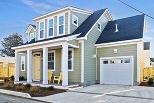 419 26th Half St in Virginia Beach, VA - Building Photo