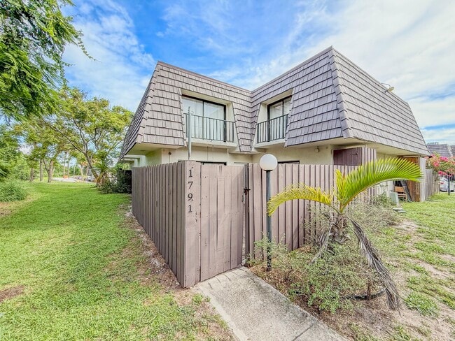 property at 1791 N Congress Ave
