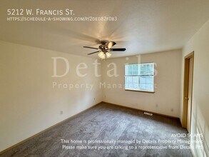 5212 W Francis St in Bremerton, WA - Foto de edificio - Building Photo