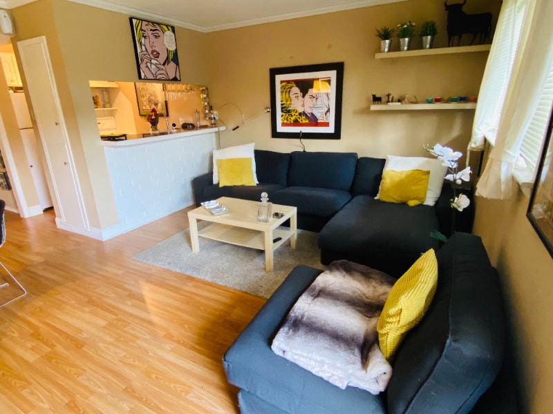 CHEVY Glenchase Ln in Houston, TX - Building Photo