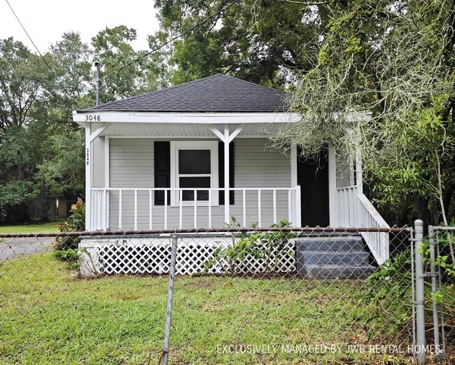 3048 Dignan St in Jacksonville, FL - Building Photo - Building Photo