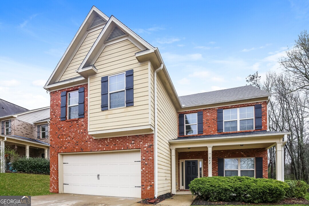 842 Whitfield Oak Way NE in Auburn, GA - Building Photo