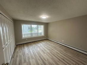 15 Covington St in New Britain, CT - Building Photo - Building Photo