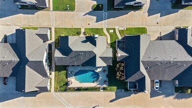 2601 Marsh Ln in Plano, TX - Building Photo - Building Photo