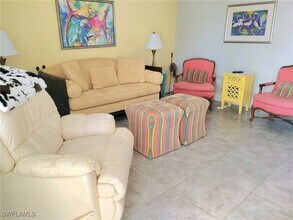 2840 Shoreview Dr in Naples, FL - Building Photo - Building Photo
