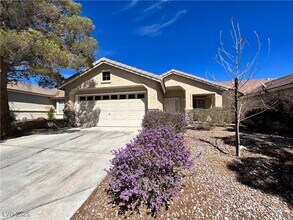 9824 Double Rock Dr in Las Vegas, NV - Foto de edificio - Building Photo