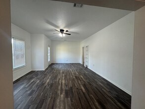 314 Corsicana St in Hillsboro, TX - Building Photo - Building Photo