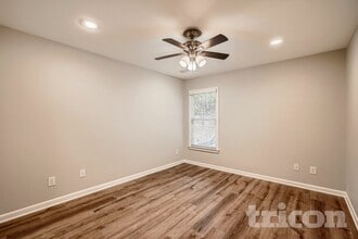 1567 Squire Hill Ln in Lawrenceville, GA - Foto de edificio - Building Photo