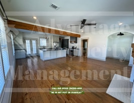 846 Donaghey Ave in Conway, AR - Building Photo