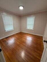593 Plank Rd in Waterbury, CT - Building Photo - Building Photo