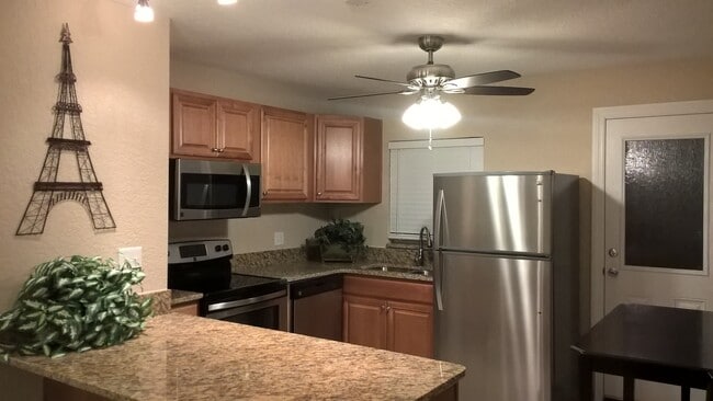 2512 Musselwhite Ave, Unit 1 in Orlando, FL - Foto de edificio - Building Photo