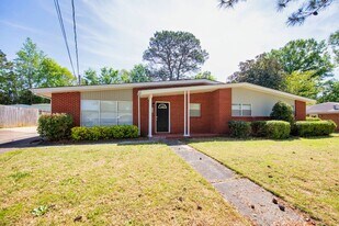 316 Ferry Way in Montgomery, AL - Building Photo