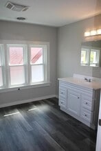 2909 N Farwell Ave in Milwaukee, WI - Building Photo - Building Photo