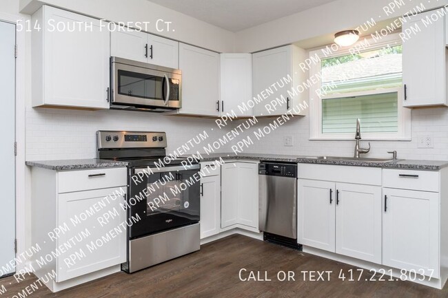 514 S Forest Ave in Springfield, MO - Building Photo - Building Photo