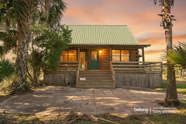 property at 1330 Niatross St