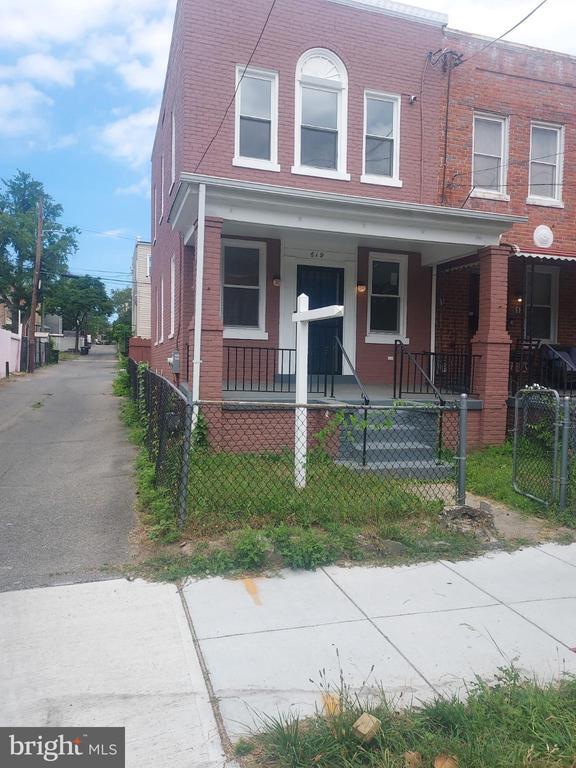 619 Sheridan St NW in Washington, DC - Building Photo - Building Photo