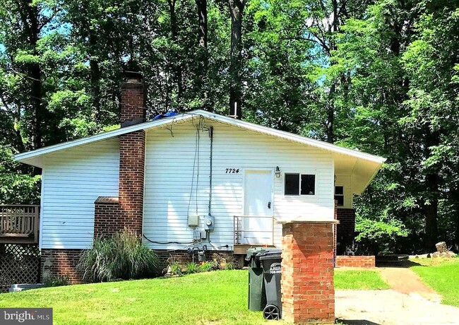 property at 7724 Harwood Pl