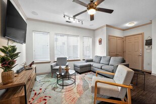 800 W 26th St in Austin, TX - Building Photo