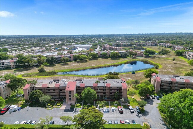 property at 370 NW 76th Ave