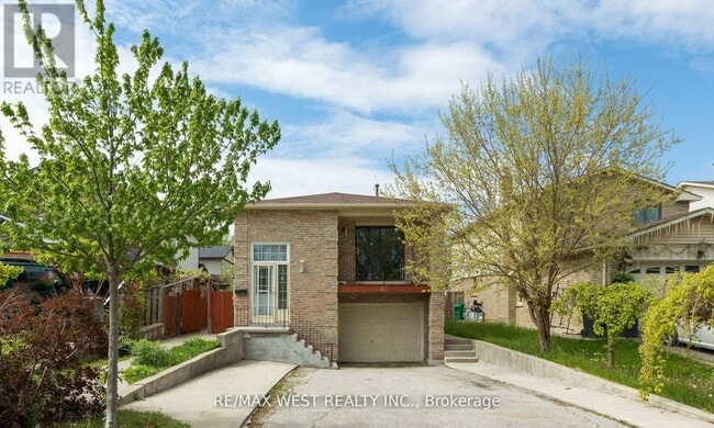 property at 82 Dafoe Crescent