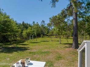 354 Folkstone Rd in Surf City, NC - Building Photo - Building Photo
