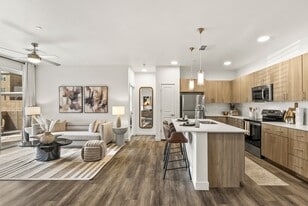 Amavida Marana in Tucson, AZ - Building Photo