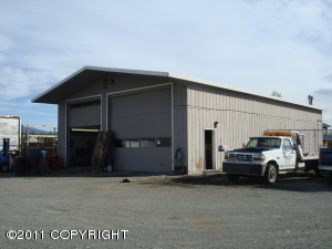 101 E Swanson Ave in Wasilla, AK - Building Photo