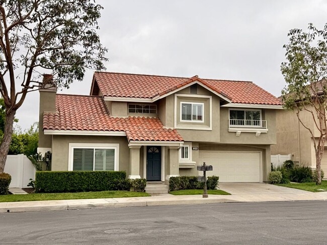 property at 8123 E Candleberry Cir