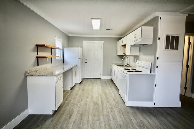 Metro Huntsville in Huntsville, AL - Building Photo - Building Photo