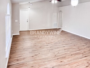 355 Placid Lake Dr in Sanford, FL - Building Photo - Building Photo