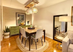 50-56 Broadlawn Park, Unit 410 in Boston College, MA - Foto de edificio - Building Photo