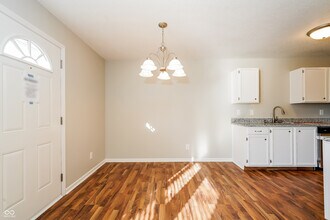 1290 Freemont Ln in Greenwood, IN - Building Photo - Building Photo